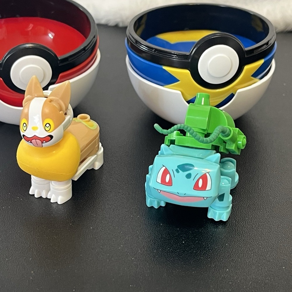 Pokemon Ball MEGA Bloks Construx Yamper Balbasaur Figures Lot Of 2 Blue Red